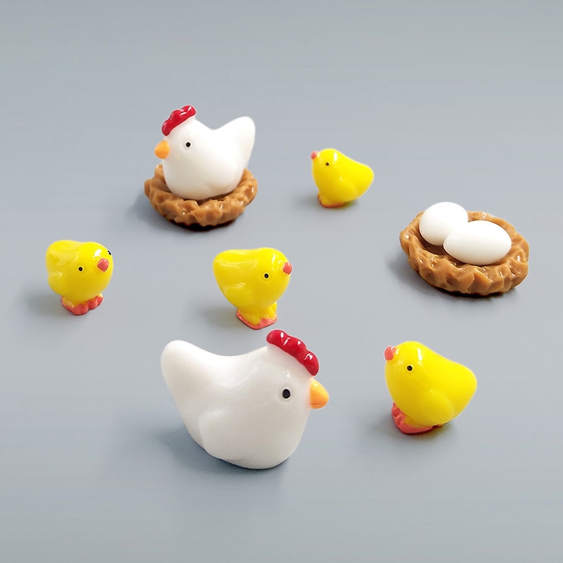 Figurine de poussin et de nid  - Home Improvement News avis et prix